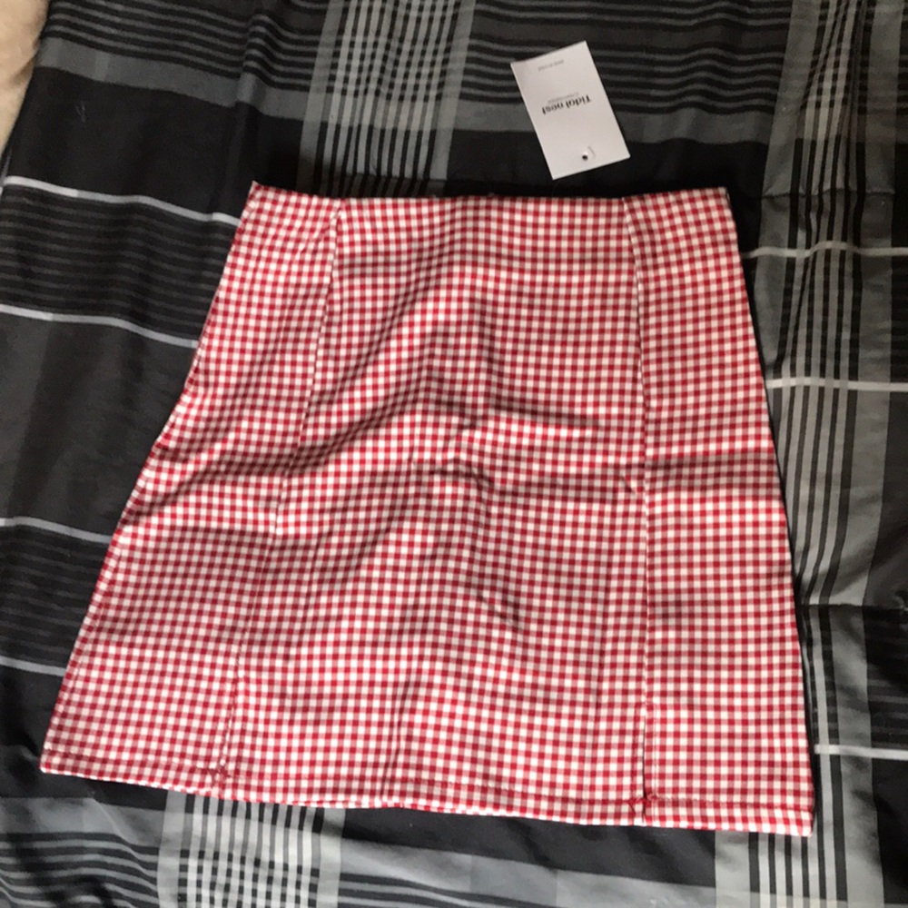 High rise checkered mini skirt with shorts